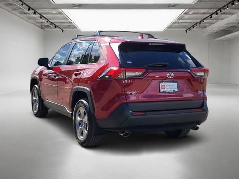 Used 2025 Toyota RAV4 XLE AWD/4WD image 3