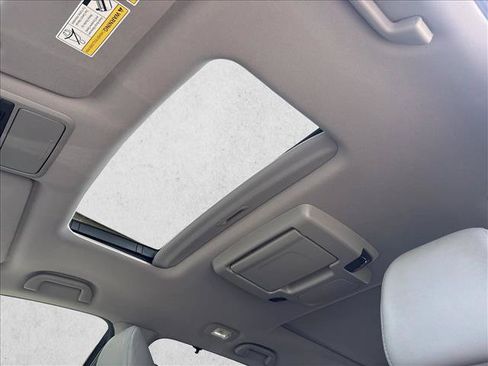 Used 2019 Honda Pilot Elite image 10