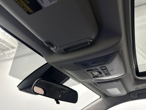 Used 2024 Toyota RAV4 XLE image 31