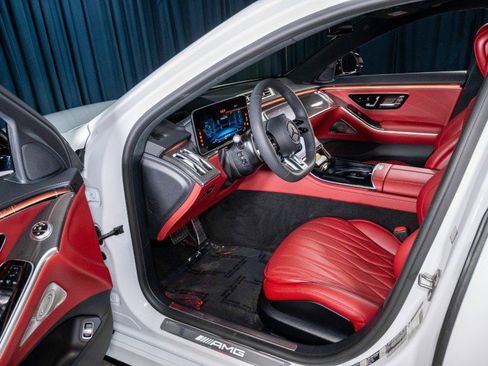 New 2026 Mercedes-Benz S 63 AMG S image 9