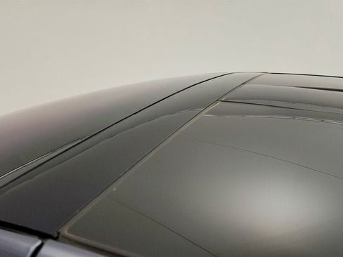 Used 2022 Tesla Model X image 10