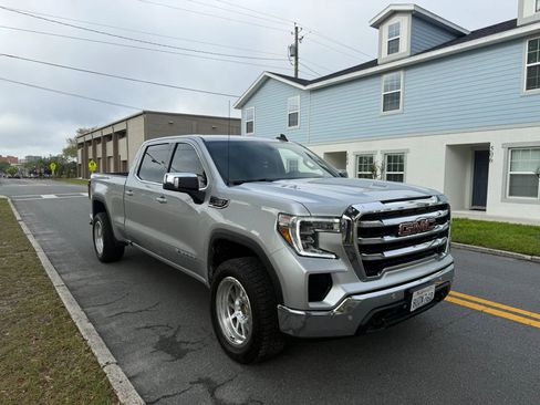 Used 2021 GMC Sierra 1500 SLE w/ Driver Alert Package I image 3
