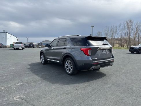 Used 2023 Ford Explorer Limited image 5