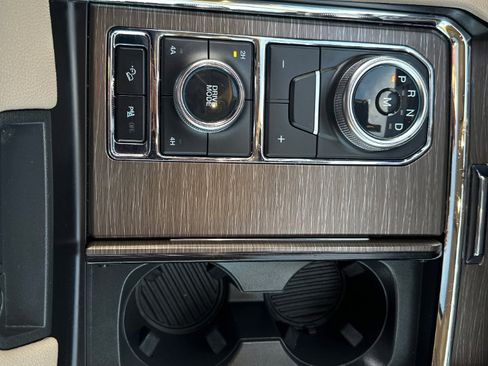 Used 2024 Ford Expedition Max Limited image 28