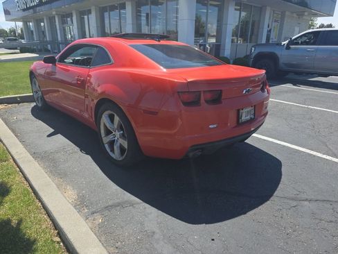 Used 2010 Chevrolet Camaro SS w/ RS Package RWD image 8
