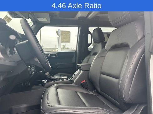 New 2025 Ford Bronco Badlands image 10