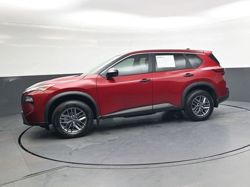 Used 2026 Nissan Rogue S FWD image 8