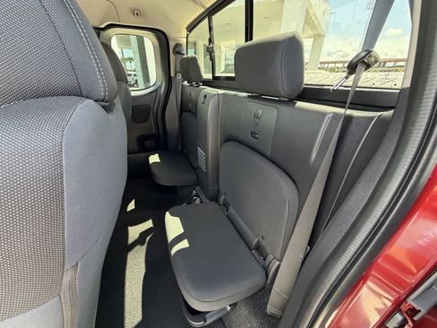 Used 2023 Nissan Frontier SV w/ SV Convenience Package AWD/4WD image 17
