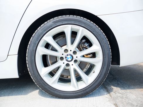 Used 2014 BMW 535i xDrive Sedan image 25