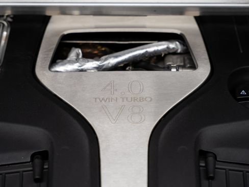 Used 2022 Aston Martin DBX AWD/4WD image 77