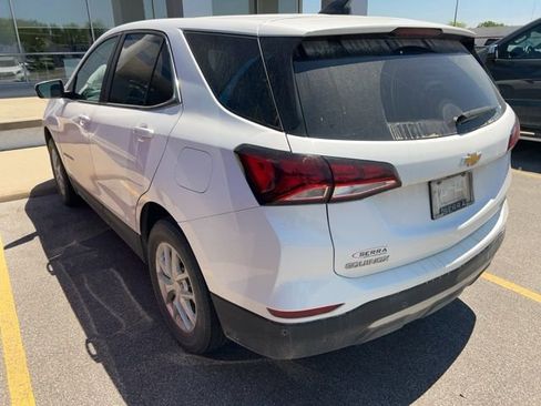 Used 2024 Chevrolet Equinox LT w/ LPO, Floor Liner Package AWD/4WD image 5
