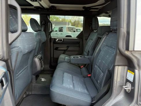 Used 2025 Ford Bronco Heritage Edition AWD/4WD image 13