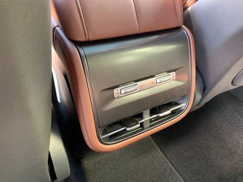 New 2026 Lincoln Nautilus Reserve AWD/4WD image 18