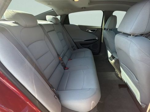 Used 2016 Chevrolet Malibu LT FWD image 14