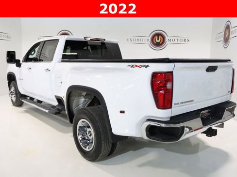 Used 2022 Chevrolet Silverado 3500 LTZ w/ LTZ Plus Package image 3