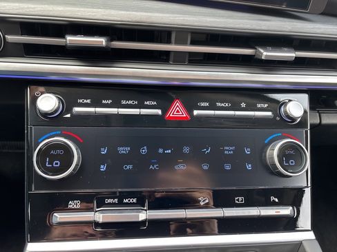 New 2025 Hyundai Santa Fe Limited image 21