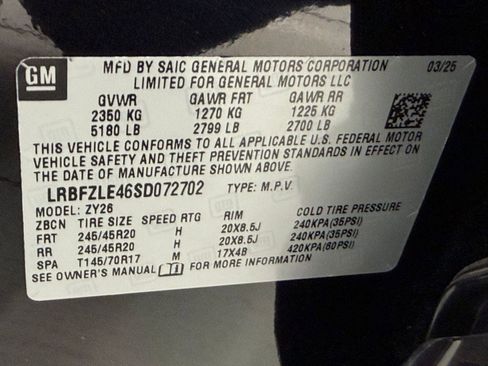 Used 2025 Buick Envision Sport Touring AWD/4WD image 18