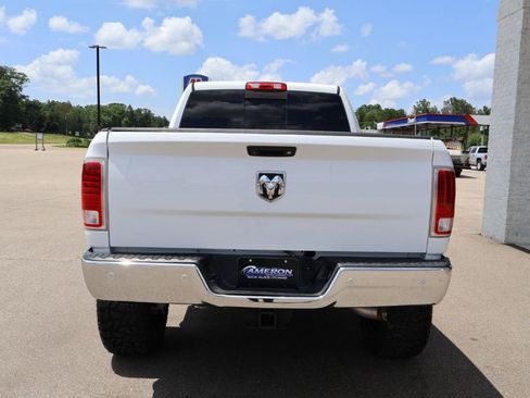 Used 2016 RAM 2500 Laramie w/ Convenience Group AWD/4WD image 8