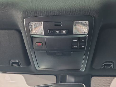 Used 2022 Toyota Tacoma TRD Sport w/ TRD Premium Sport Package image 27