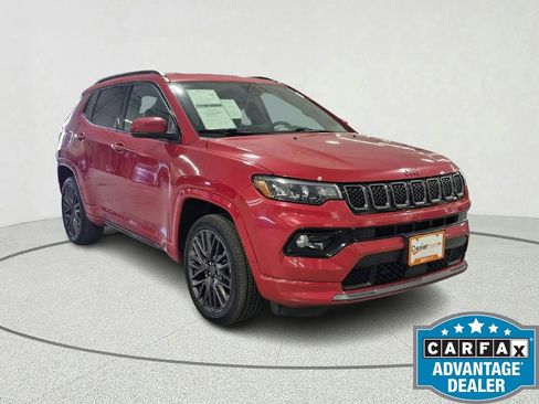 Used 2023 Jeep Compass Limited AWD/4WD image 8