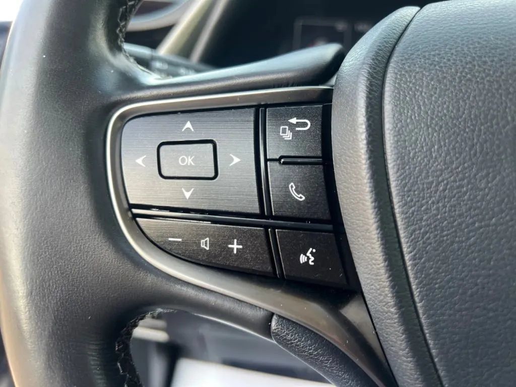 Used 2019 Lexus ES 350 w/ Premium Package FWD image 47