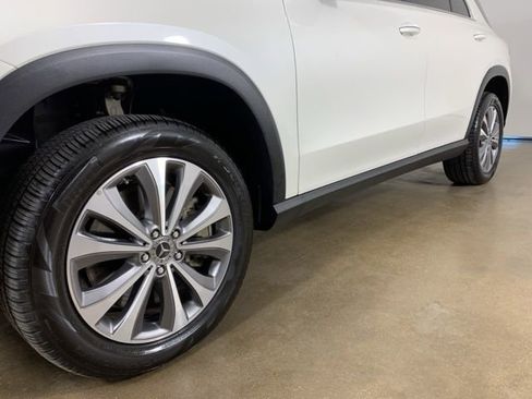 Used 2021 Mercedes-Benz GLE 450 4MATIC image 2