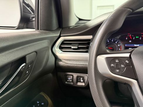 Used 2023 GMC Acadia SLE w/ Driver Convenience Package image 77