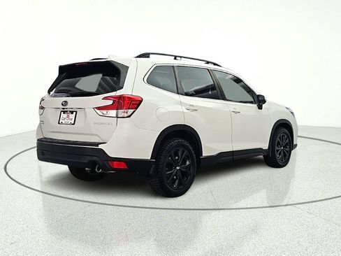 Used 2019 Subaru Forester Limited AWD/4WD image 7