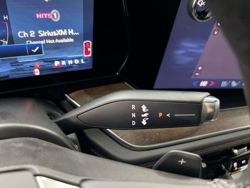 New 2026 Chevrolet Suburban High Country image 18