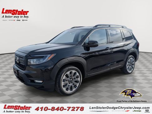 Used 2025 Honda Passport Black Edition image 1
