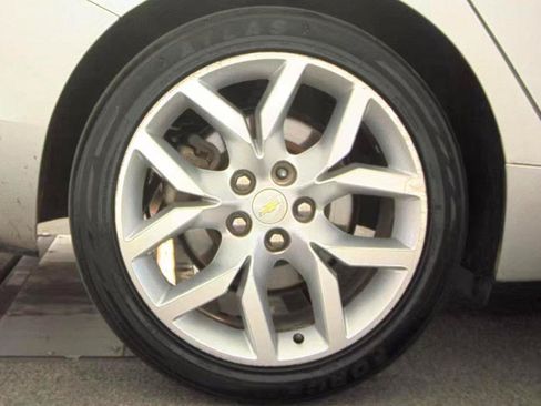 Used 2016 Chevrolet Impala LTZ FWD image 7