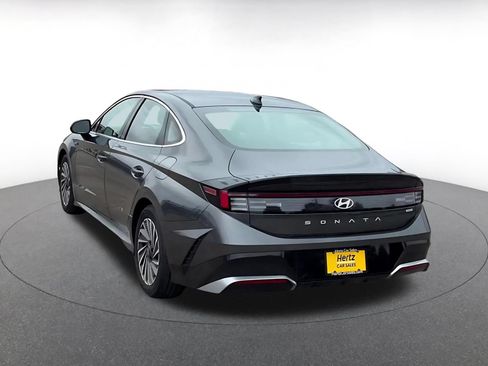Used 2025 Hyundai Sonata SEL FWD image 9