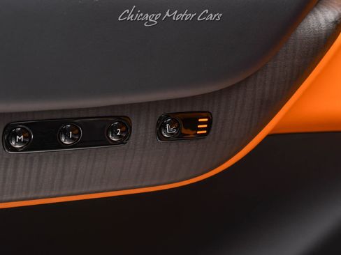 Used 2023 Rolls-Royce Cullinan image 34