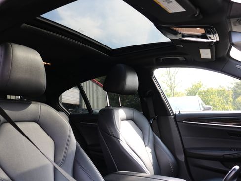 Used 2020 BMW 530i xDrive w/ Convenience Package image 45