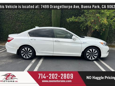 Used 2017 Honda Accord EX-L image 4