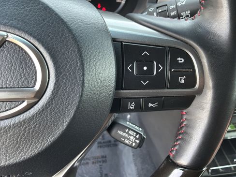 Used 2022 Lexus GX 460 Premium w/ Premium Package AWD/4WD image 20