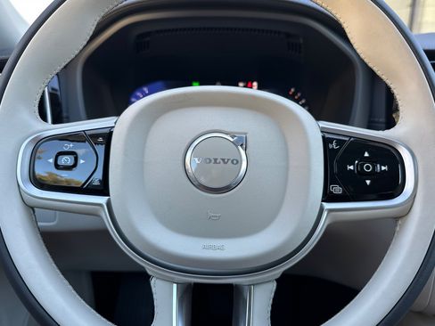 New 2026 Volvo XC60 B5 Ultra w/ Climate Package AWD/4WD image 20