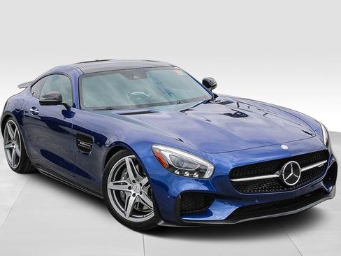 Used 2017 Mercedes-Benz AMG GT Coupe image 2