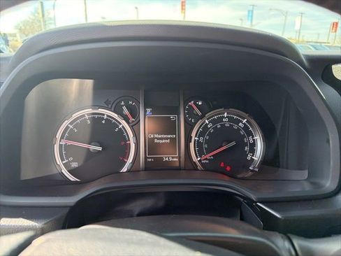 Used 2023 Toyota 4Runner TRD Off-Road Premium w/ Moonroof Package AWD/4WD image 19
