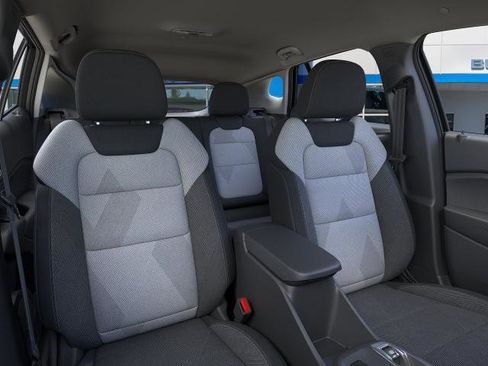 New 2026 Chevrolet Trax LS w/ LS Convenience Package FWD image 36