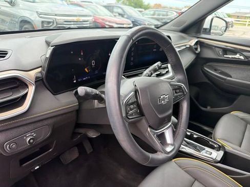 Used 2025 Chevrolet TrailBlazer ACTIV AWD/4WD image 15