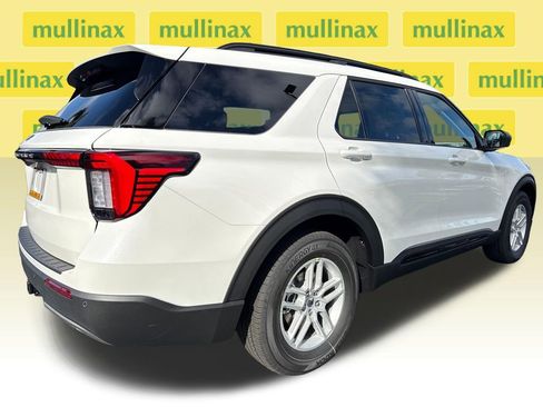 New 2026 Ford Explorer Active w/ Active Comfort Package RWD image 15