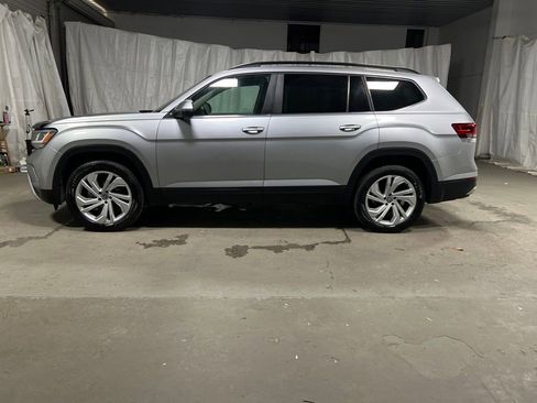 Used 2022 Volkswagen Atlas SE FWD image 4