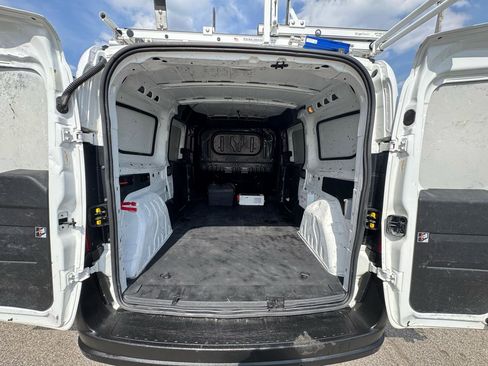 Used 2019 RAM ProMaster City Tradesman image 18