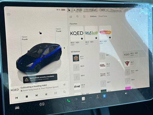 Used 2022 Tesla Model Y Performance image 22