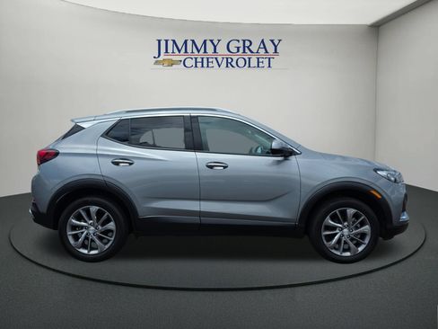 Used 2023 Buick Encore GX Essence w/ Experience Buick Package AWD/4WD image 6