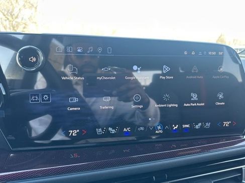 New 2026 Chevrolet Traverse RS w/ LPO, Floor Liner Package image 25