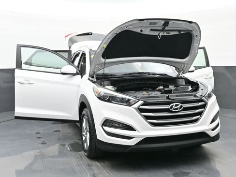 Used 2018 Hyundai Tucson SEL w/ Cargo Package image 51