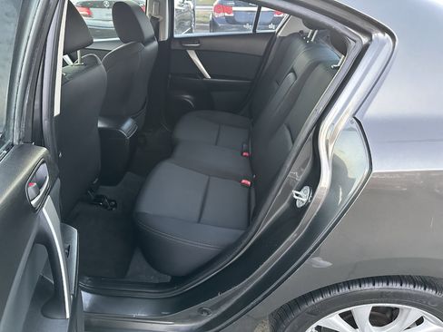 Used 2010 MAZDA MAZDA3 s Sport image 9