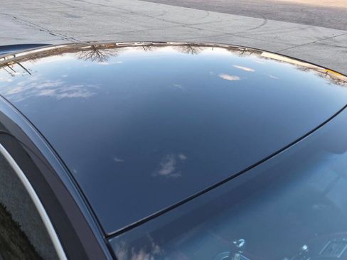 Used 2011 Aston Martin V12 Vantage Base 2dr Coupe image 95